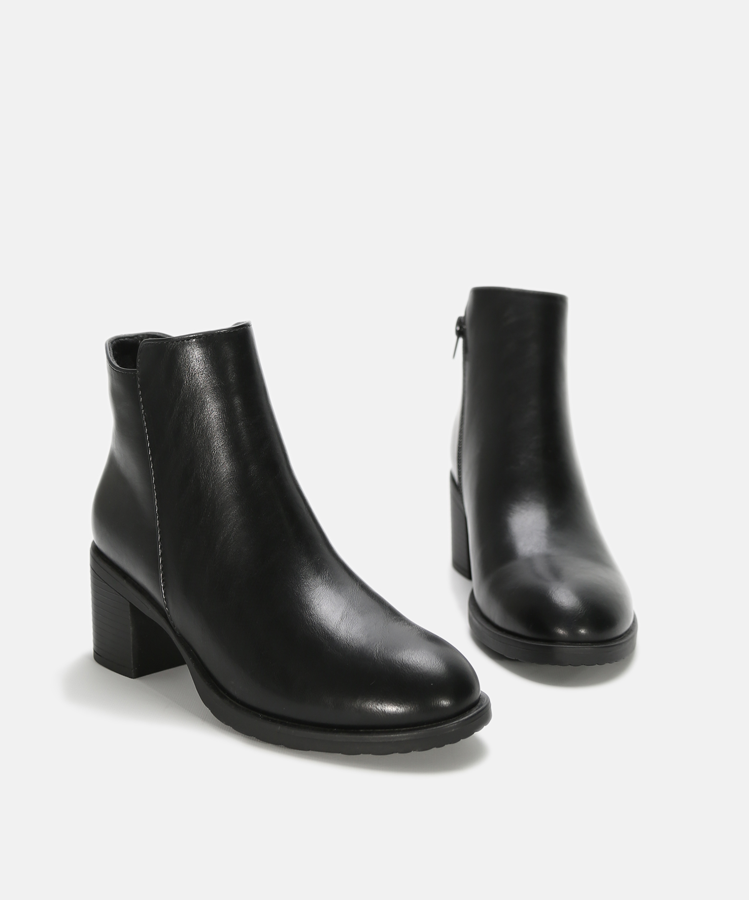 Botines tac&oacute;n liso image number null